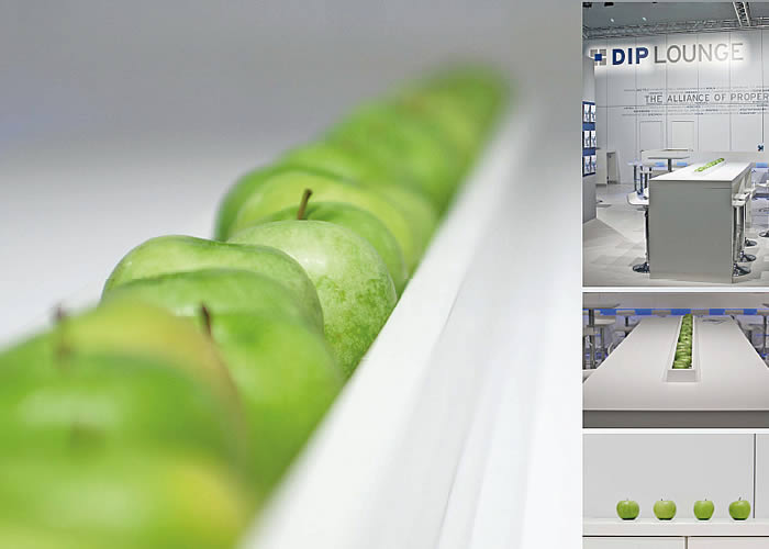 Der Apfel Hightable im DIP Expo Real Messestand